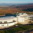 Orașul Beclean a fost remarcat la cea mai importantă competiție dedicată proiectelor din fonduri UE datorită celui mai nou proiect: Centrul Recreativ Legacy, finalist la componenta Campionii Noului Bauhaus European (NEB), categoria prioritizarea locurilor și a persoanelor care au cea mai mare nevoie.