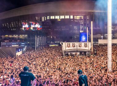 Miercuri, 14 iunie, la ora 14:00, fanii Untold vor putea să achiziționeze bilete de o zi la festival.