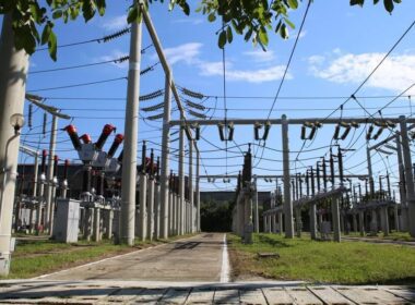 Distribuție Energie Electrică România (DEER) a atras o finanțare europeană nerambursabilă de 6,25 milioane de euro prin Fondul pentru Modernizare (FM).