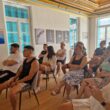 Ne aflăm, cu GALNP pe Insula Poros, din Grecia, împreună cu 10 tineri din grupul țintă al proiectului de incluziune socială finanțat din fonduri UE.