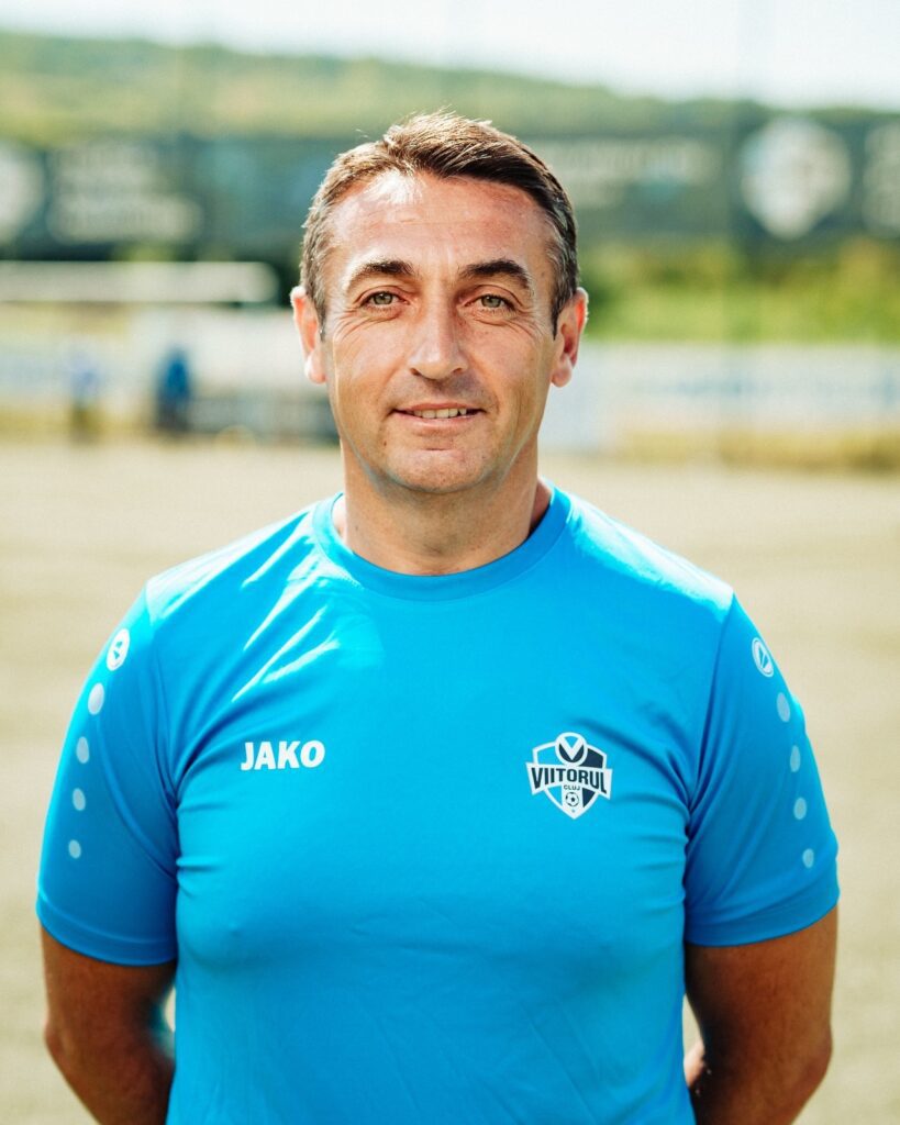 Îi urăm un călduros bun venit noului manager sportiv al Academiei Viitorul Cluj, Janos Mezei.