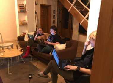 NO.MAD, comunitate fondată în București, și-a propus să aducă freelancerii și antreprenorii împreună la nivel local.