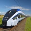 Pojazdy Szynowe Bygdoszcz Spolka Akcyjna (PESA) a câștigat licitația pentru 20 de rame electrice destinate serviciilor publice obligatorii de transport feroviar de călători de mediu și lung parcurs și serviciile de mentenanță pe 15 ani. 