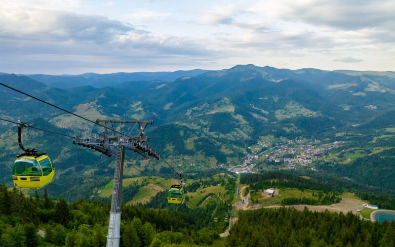 Pârtia olimpică de schi de la Borșa a primit 4 noi omologări emise de Federația Internațională de Schi (FIS) pentru organizarea de competiții de schi alpin.