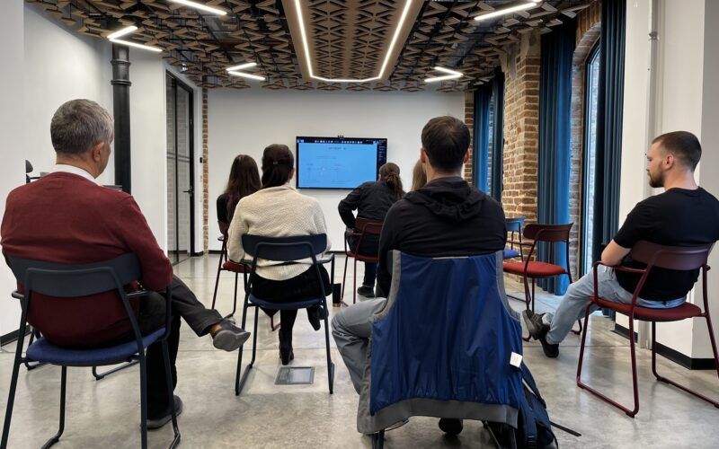 Facultatea de Matematică și Informatică a Universității Babeș-Bolyai (UBB) a inițiat, din anul universitar 2023-2024, un program de master în limba engleză în securitate cibernetică în colaborare cu Computacenter și EIT