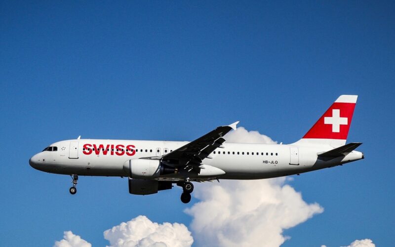 Swiss este principala companie aeriană a Elveţiei, operând zboruri din hub-urile Zurich şi Geneva către 100 de destinații din 50 de țări (Europa, America de Nord, America de Sud, Africa și Asia). Baza principală este la Aeroportul Internațional Zurich.