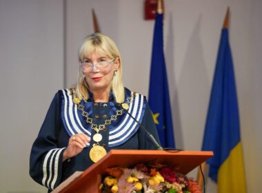 Universitatea de Medicină și Farmacie Iuliu Hațieganu (UMFIH) se dezvoltă cu o nouă extensie universitară în Baia Mare. 60 de studenți vor urma cursurile Facultății de Medicină, la programul de studiu asistență medicală generală.