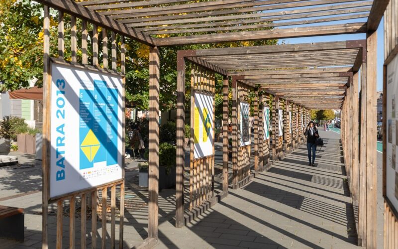 Gala Bienalelor și Anualelor de Arhitectură (GBAA), organizată de Ordinul Arhitecților din România - filiala Transilvania (OAR-T) și Primăria Cluj-Napoca, va avea loc în cadrul Bienalei de Arhitectură Transilvania (BATRA).
