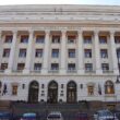 BNR, Asociația Română a Băncilor, Asociația Societăților Financiare, Fondul Național de Garantare a Creditelor pentru IMM, Consiliul Național al Întreprinderilor Private Mici și Mijlocii, Academia de Studii Economice București, Asociația de Fintech și Institutul Bancar Român derulează proiectul.