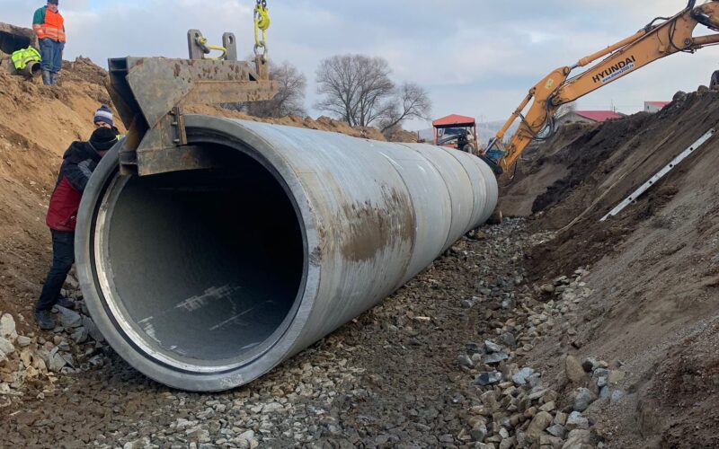 Compania de Apă Someș (CAS), operator regional sub autoritatea Consiliului Județean (CJ) Cluj, derulează lucrări de modernizare, cu fonduri europene, a echipamentelor și proceselor tehnice care vizează captarea și tratarea apei furnizate clujenilor.