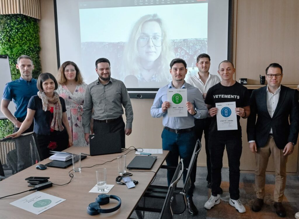 Quant Competition, concurs în domeniul modelelor de risc de credit organizat de Deloitte România și Banca Transilvania (BT), a fost câștigată de trei studenți din București, Cluj-Napoca și Timișoara.