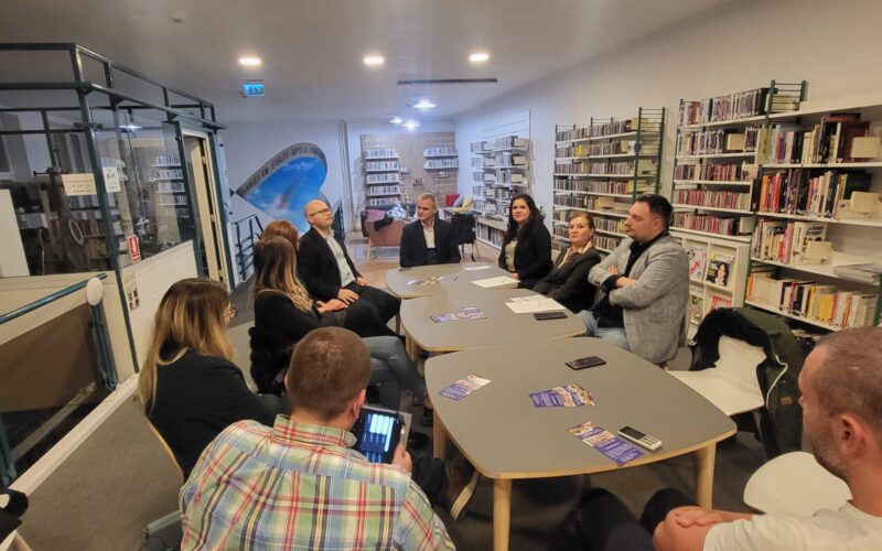 Dezbaterea cu tema “Suntem pregătiți pentru noile modificări fiscale care afectează avocații?" a fost inițiată de către avocații clujeni Călin Iuga și Laura Elena Pop Chiorean, cu sprijinul directorului ICFN, Alexandra Servel.