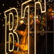 Aplicațiile Băncii Transilvania (BT) nu vor fi disponibile în perioada 30 decembrie, ora 16:00 – 2 ianuarie, ora 12:00, însă cardurile vor funcționa pentru plăți la comercianți și retrageri de numerar.