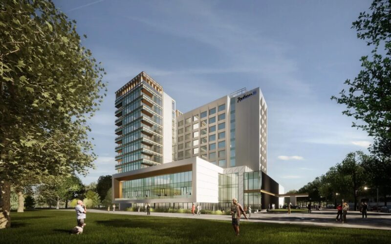 Hotelul de cinci stele Radisson Blu, dezvoltat de compania Winners Park Invest (WPI), va termina anul cu afaceri de 7,4 milioane de euro, în linie cu ce a bugetat, şi a demarat construcţia fundaţiei pentru un nou corp