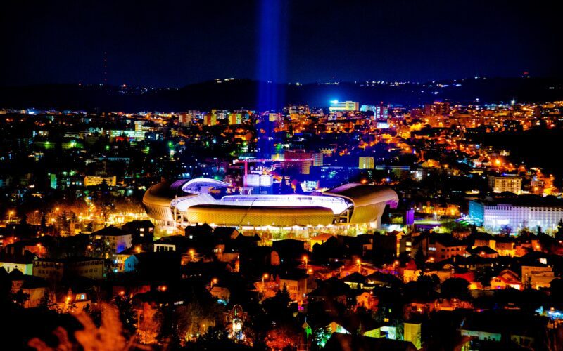 În 2023, Cluj Arena, aflat sub autoritatea Consiliului Județean (CJ), a obținut venituri de 5,9 milioane lei.