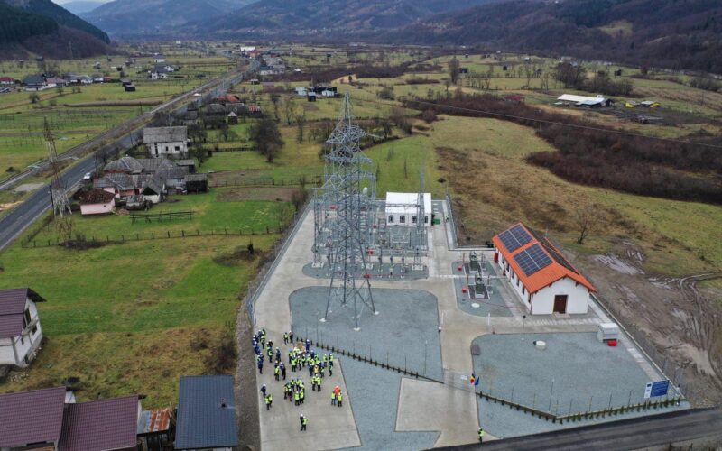 Stația electrică de 110/20 kV și 42 km de rețea electrică din Leordina, pentru mărirea capacității de distribuție a energiei electrice din zonele Valea Vișeului și Valea Izei a fost finalizată de Distribuție Energie Electrică România (DEER) Cluj.