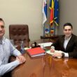 Primarul din Șimleu Silvaniei, Cristian Lazăr, a anunțat că a avut o întrevedere cu managerul de proiect al Rossmann, Sebastian Bărnuțiu.
