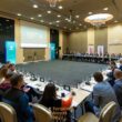 Fermierii din regiunea Ardealului au fost invitați la un dialog despre cum ne putem pregăti împreună mai bine pentru viitor în agricultură, fie că este vorba despre investiții, noi tehnologii, asigurarea culturilor, atragerea finanțărilor, digitalizare, irigații sau politici agricole mai bune", au precizat organizatorii de la BORO Communication. 