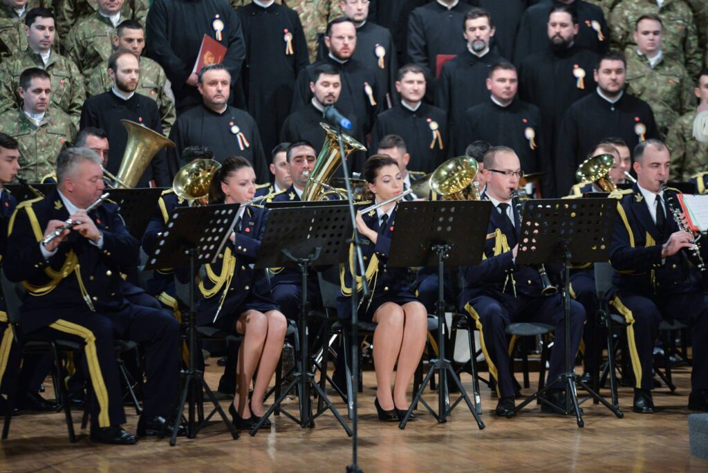 Concertul Primăverii, susținut de muzica militară a Diviziei 4 Infanterie Gemina din Cluj-Napoca, are loc în atriumul IMC, în 6 martie.