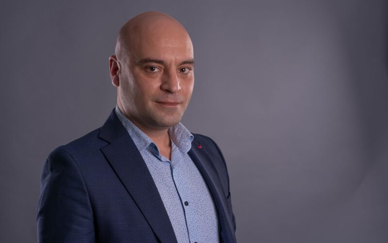 Valentin Anghel, CEO-ul AVBS Credit