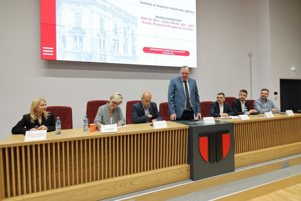 Printre clădirile reabilitate sau modernizate de UTCN se numără extensiile din Bistrița și Alba Iulia, a subliniat prorectorul Daniela Popescu.