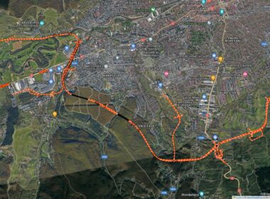 Mihai Sămărgițan, administrator al agenției Public Procurement Specialists, a realizat o analiză pe care a denumit-o “Introducere în teoria evaluării ofertelor depuse la licitații. Studiu de caz Centura Metropolitană Cluj-Napoca (CMC).