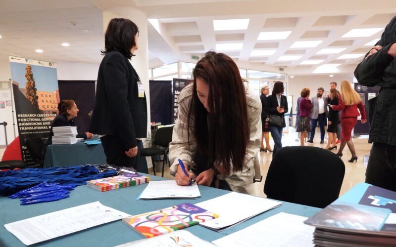 Evenimentul TTD, din cadrul proiectului „Progres - Creșterea performanțelor cercetării științifice, susținerea excelenței în cercetare și a inovării în medicină”, are loc în clădirea Facultății de Medicină, de pe str. G. Marinescu.