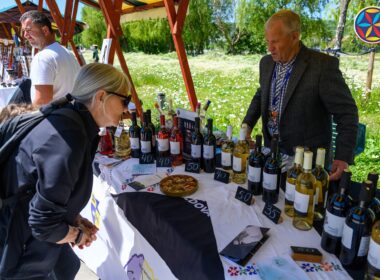 Târgul Produs de România (TPR), desfășurat între 9 și 12 mai, este un proiect al Consiliului Județean (CJ) Cluj de sprijinire și promovare a micilor întreprinzători privați, prin intermediul Asociației Produs de Cluj.