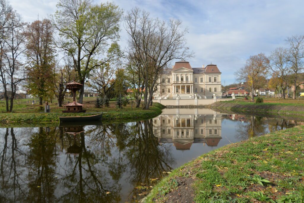 Reunit în ședință ordinară, forul județean a aprobat regulile de intrare la ansamblul monument istoric Castelul Banffy, din satul Răscruci, comuna Bonțida.