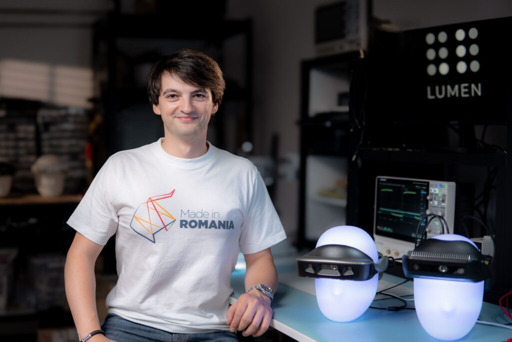 Dot.Lumen este “Made in Romania”, iar tu poți investi pentru a rămâne aici.