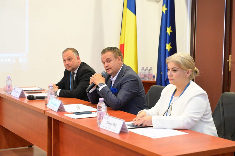 Reprezentanți ai sectorului economic au fost prezenți la întâlnirea cu primarul Doru Dăncuș.
