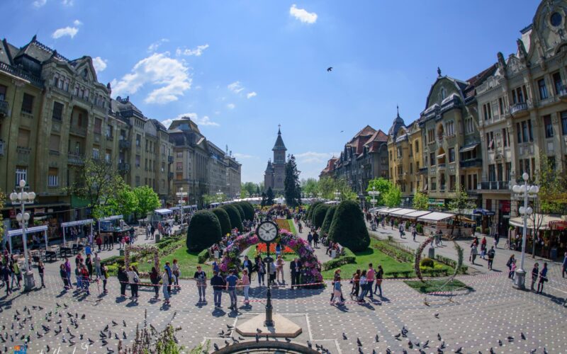 În iulie, volumul tranzacțiilor imobiliare a crescut spectaculos după scăderea dramatică din luna mai, și cu mai bine de 24% față de luna anterioară, conform indicelui național al agenției clujene Blitz Imobiliare.