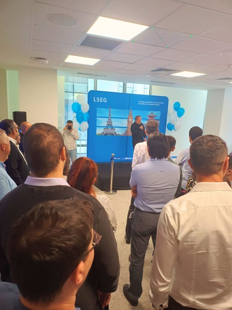 Săptămâna aceasta a marcat o etapă importantă, când am deschis oficial ușile noului birou LSEG din Cluj-Napoca.