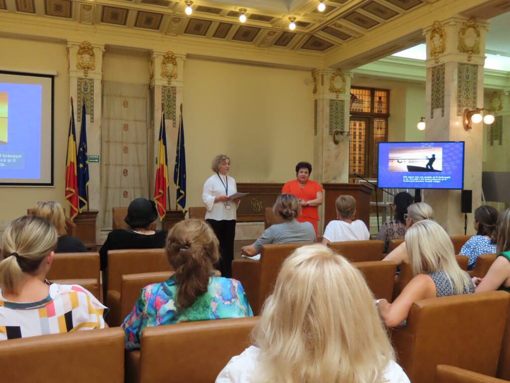 La cele două ediții organizate în Cluj-Napoca, au participat, în total, 50 de profesori”, ne-a spus Sorina Horge, referent de specialitate la Bnca Națională a României (BNR) Cluj.
