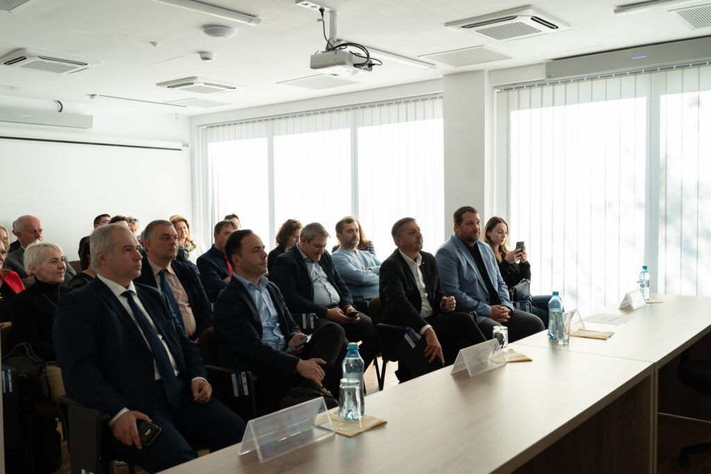 Universitatea Babeș-Bolyai a lansat platforma ACTRIS-UBB, dedicată cercetării privind compoziția atmosferei și schimbările climatice și obiectiv de interes major pentru segmentul de observare de la sol din programul European Space Agency (ESA) de observare a Terrei.