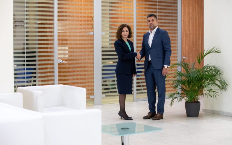 BT Direct, companie a grupului clujean Banca Transilvania specializată în credite de consum, își crește prezența pe piața serviciilor medicale prin parteneriatul cu Spitalul Monza. 
