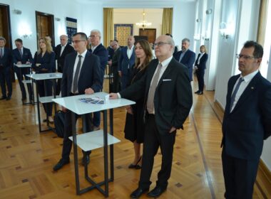 Camera Bilaterală de Comerț și Industrie Polono-Română (PRBCC) și Camera de Comerț a Poloniei organizează, în perioada 19-21 noiembrie, o misiune comercială cu companii din această țară în Cluj-Napoca, Brașov și București.
