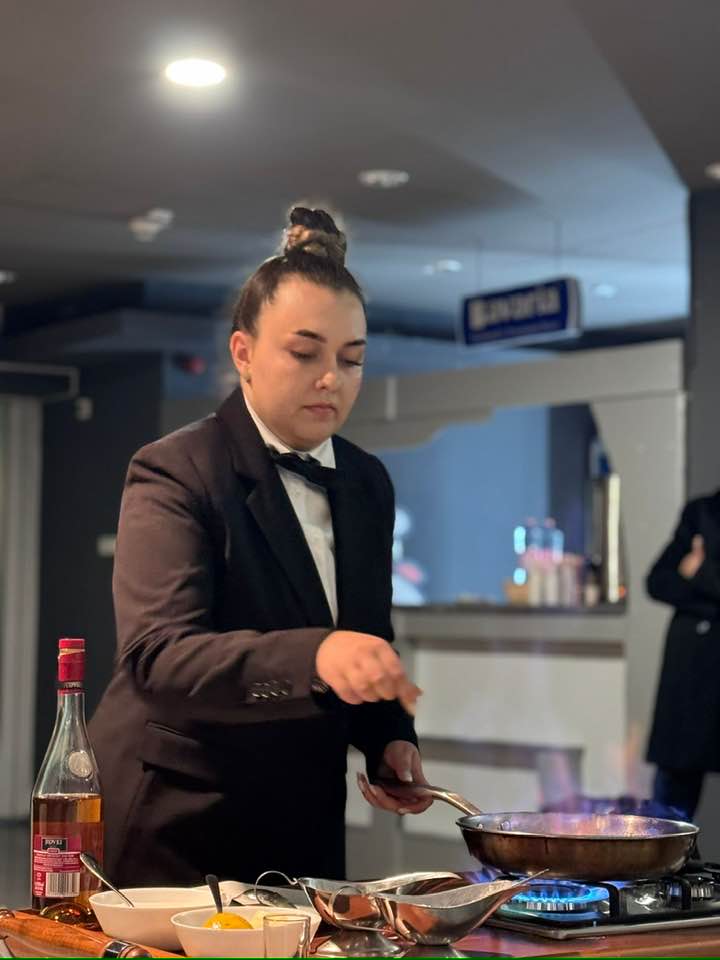 Asociația Națională a Maître d'Hotel România (ANMH), sub președinția lui Nicu Pupăză, a organizat Trofeul Marian Bugan, ediția a XIX-a. Am fost onorat să fiu președintele unui juriu de excepție”, a relatat Sergiu Nedelea. 