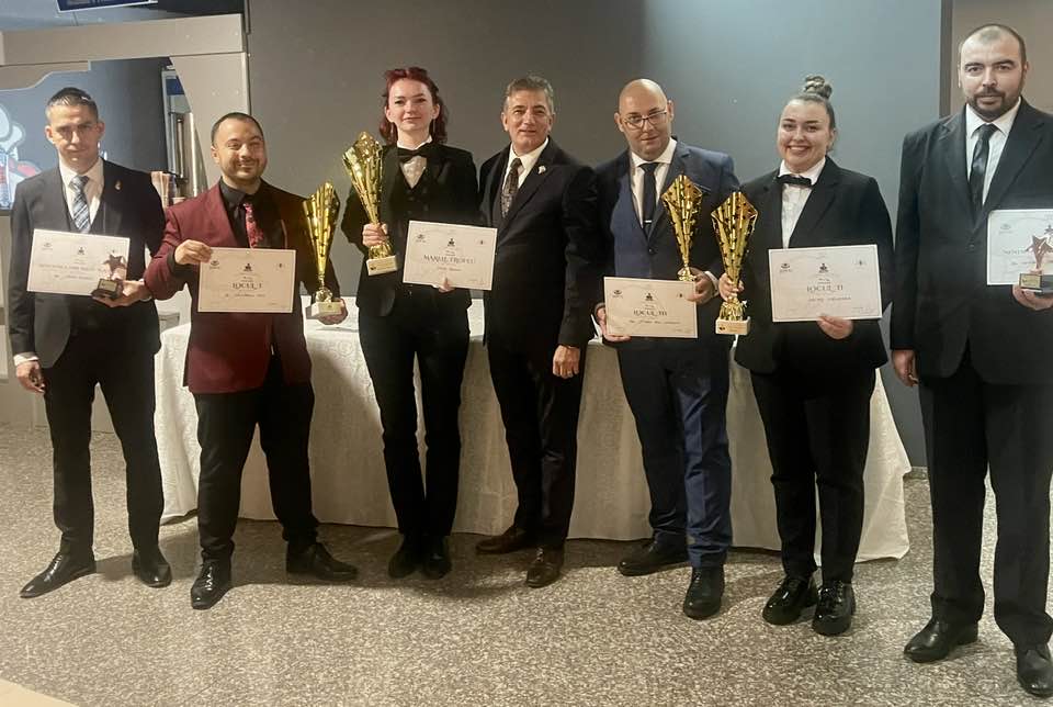 Asociația Națională a Maître d'Hotel România (ANMH), sub președinția lui Nicu Pupăză, a organizat Trofeul Marian Bugan, ediția a XIX-a. Am fost onorat să fiu președintele unui juriu de excepție”, a relatat Sergiu Nedelea. 