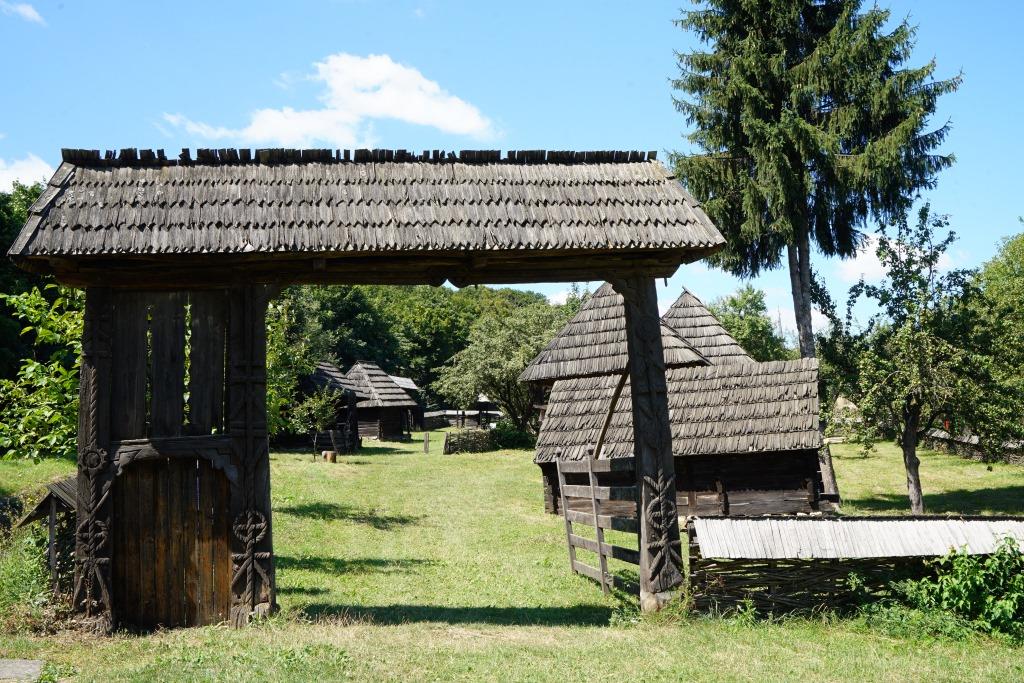 Banii sunt detinați reabilitării și punerii în valoare a patrimoniului Parcului Etnografic Național Romulus Vuia (PENRV).