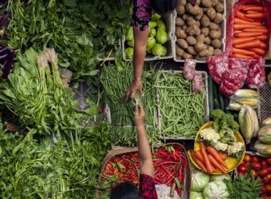 Oamenii din întreaga lume își doresc alimente de calitate, sănătoase și cultivate responsabil, iar fermierii sunt în prima linie în cultivarea recoltelor care să răspundă acestei cereri.
