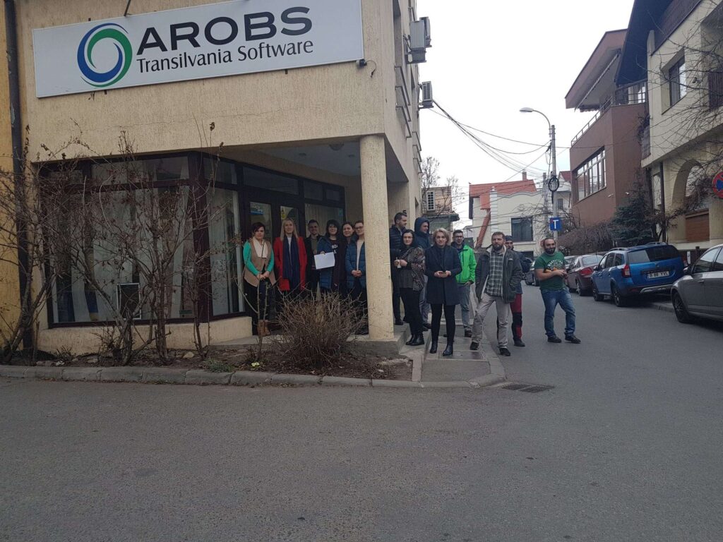 Societatea deținută integral de grupul informatic clujean AROBS a semnat un contract important cu Casa Națională de Pensii Publice (CNPP) România, în cadrul unei asocieri cu compania Wing Leading Edge (WLE).