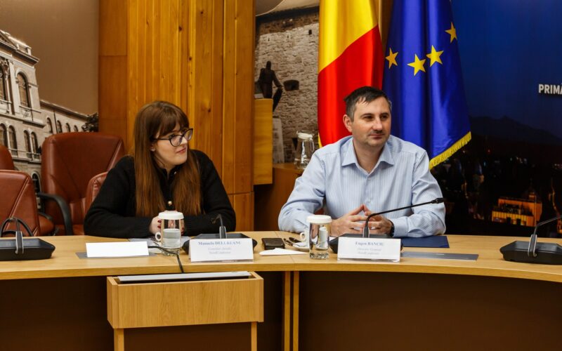 Municipalitatea clujeană (PCN) a parafat cu Nord Conforest Cluj (NCC) contractul de execuție și furnizare dotări pentru obiectivul de investiții care vizează înființarea unui centru integrat de colectare prin aport voluntar.