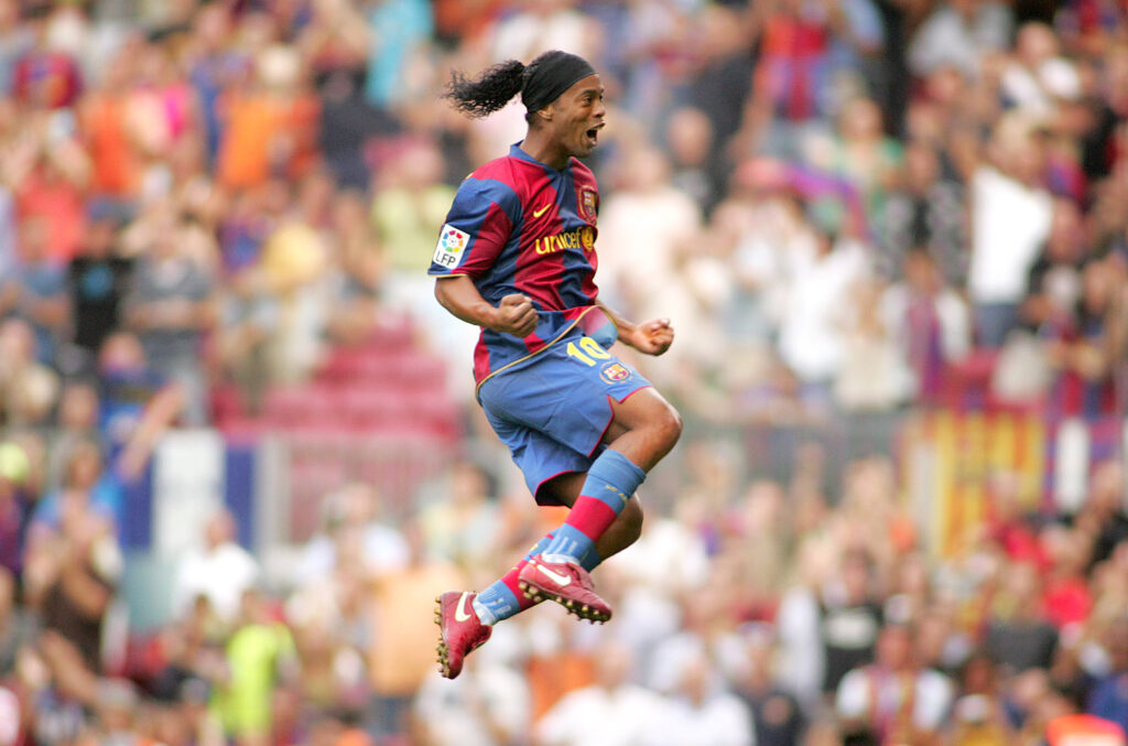 Organizatorii Sports Festival scot la vânzare, în total, 9.000 de bilete pentru show-ul cu Ronaldinho Gaucho, dar la "prima strigare", de la finele anului trecut, cererea de 16.000 era aproape dublă față de capacitatea maximă a Sălii Polivalente din Cluj.
