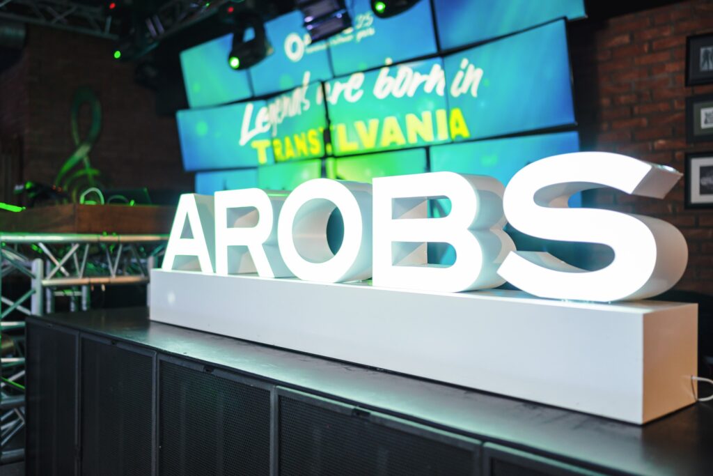 AROBS